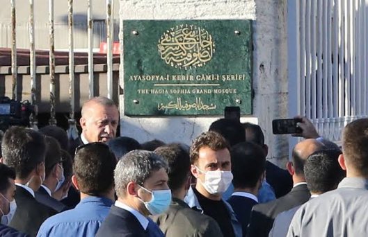 Ferman (@fermann_06) on Twitter photo Ayasofya, bu milletin inancı, tarihi ve fetih ruhunun simgesidir.
5 yıl önce bugün, Cumhurbaşkanımız Sn. <a href="/RTErdogan/">Recep Tayyip Erdoğan</a>’ın kararlılığıyla zincirlerinden kurtarıldı, yeniden özgürleşti.
Ezan sesinin minarelerinden ebediyen yankılanacak! 🇹🇷 Ayasofya, bu milletin inancı, tarihi ve fetih ruhunun simgesidir.
5 yıl önce bugün, Cumhurbaşkanımız Sn. <a href="/RTErdogan/">Recep Tayyip Erdoğan</a>’ın kararlılığıyla zincirlerinden kurtarıldı, yeniden özgürleşti.
Ezan sesinin minarelerinden ebediyen yankılanacak! 🇹🇷