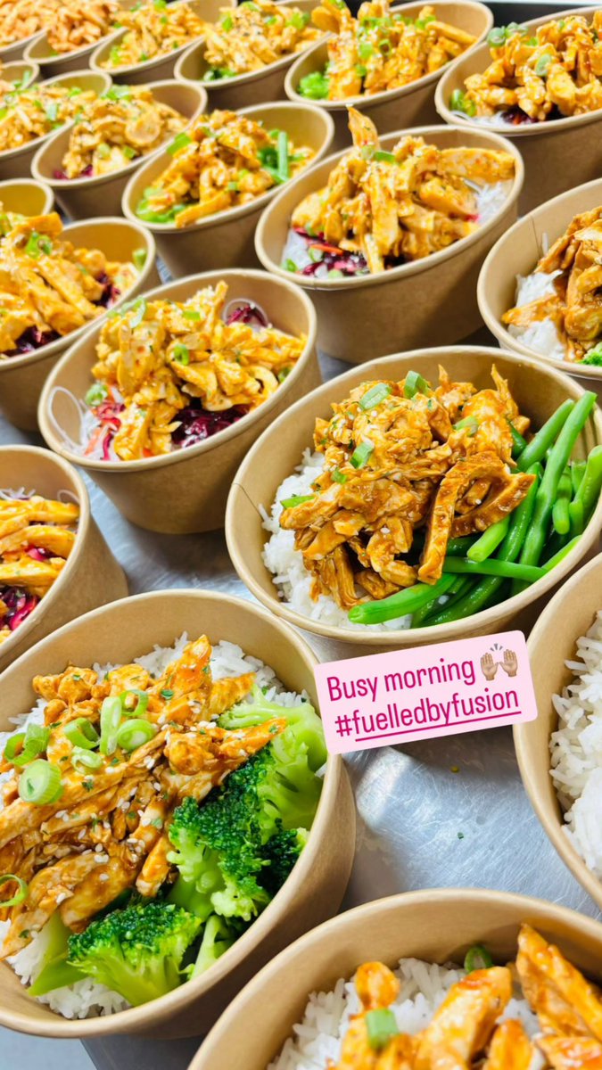 foodfusion2015's tweet image. It's been a busy morning, but we are ready to go. Let's do this 👏🏻👏🏻 #healthy #nutrition #Sheffield #HealthyEating