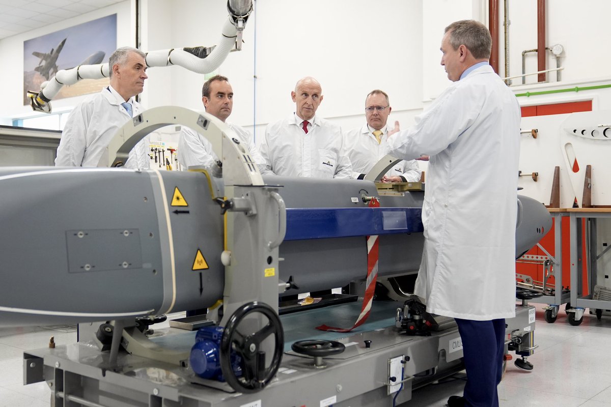 jjgiddens's tweet image. Secretary of State for Defence John Healey with French Minister for the Armed Forces Sebastien Lecornu during a visit to missile systems company MDBA in Stevenage in Hertfordshire, as Britain and France are to order more of the highly lethal Storm Shadow cruise missiles