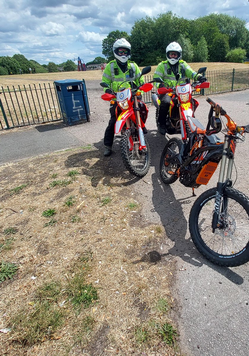 Trafficwmp's tweet image. #RHPT
Illegal off road electric motorbike seized for no insurance in Sheldon last Thursday afternoon.
The rider was stopped and prosecuted for numerous driving offences.