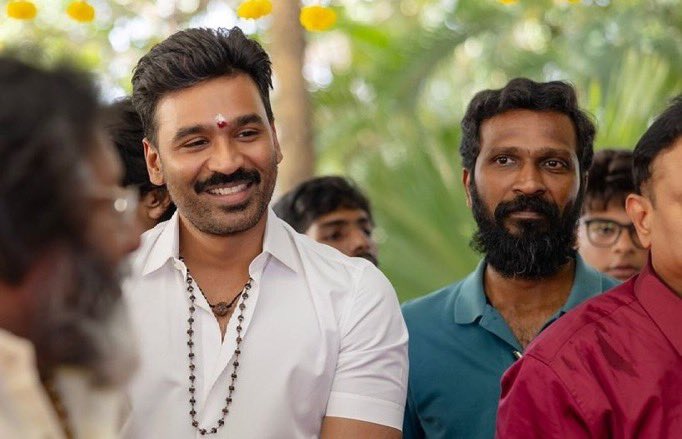Director #Vetrimaaran spotted at #Dhanush’s #D54 pooja ceremony 🎬✨
Brothers for Life bonding on full display! 🤝🔥
Mass combo loading soon! 💥 #TamilCinema #Dhanush54
