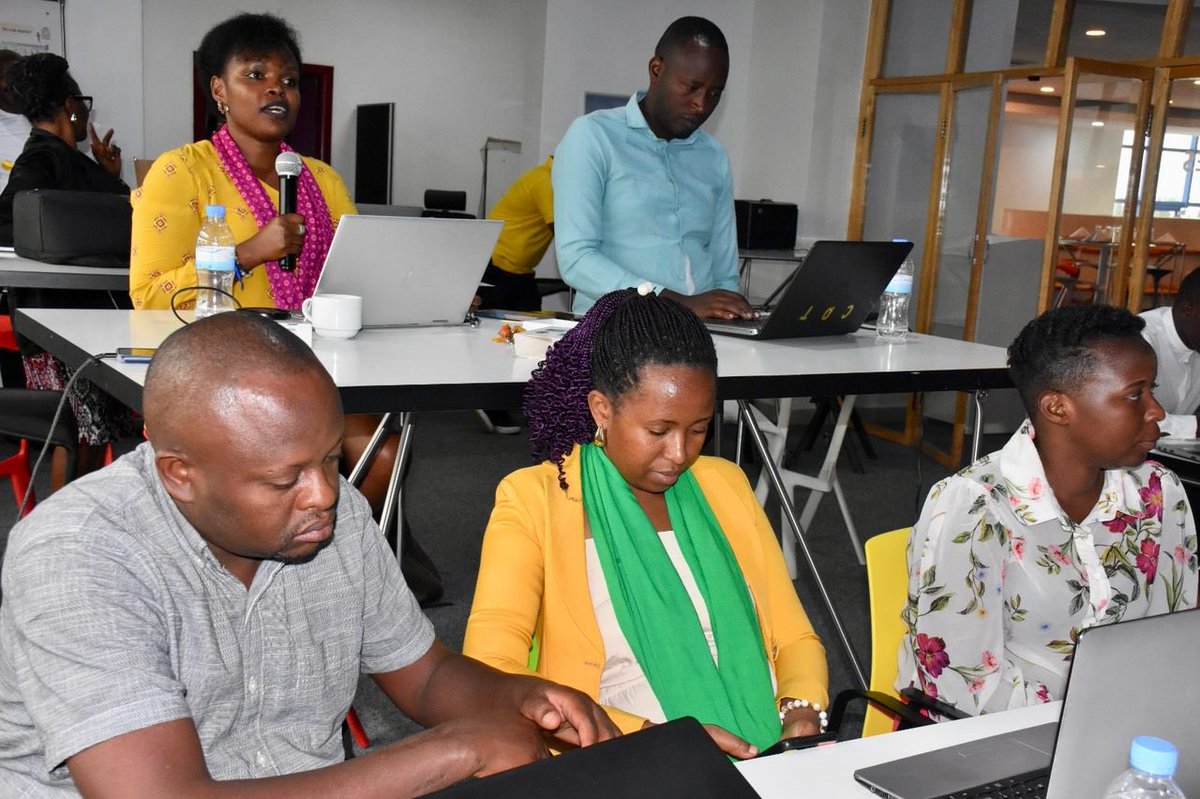 RwandaICT's tweet image. MINICT, in partnership with @UNDP_Rwanda and @ARJ_Rwanda concluded a 3-day workshop that equipped 20 media practitioners with AI tools, empowering them to tell compelling stories, tackle misinformation, and stay ahead in a rapidly evolving digital era.
PS @yves_Iradukunda…
