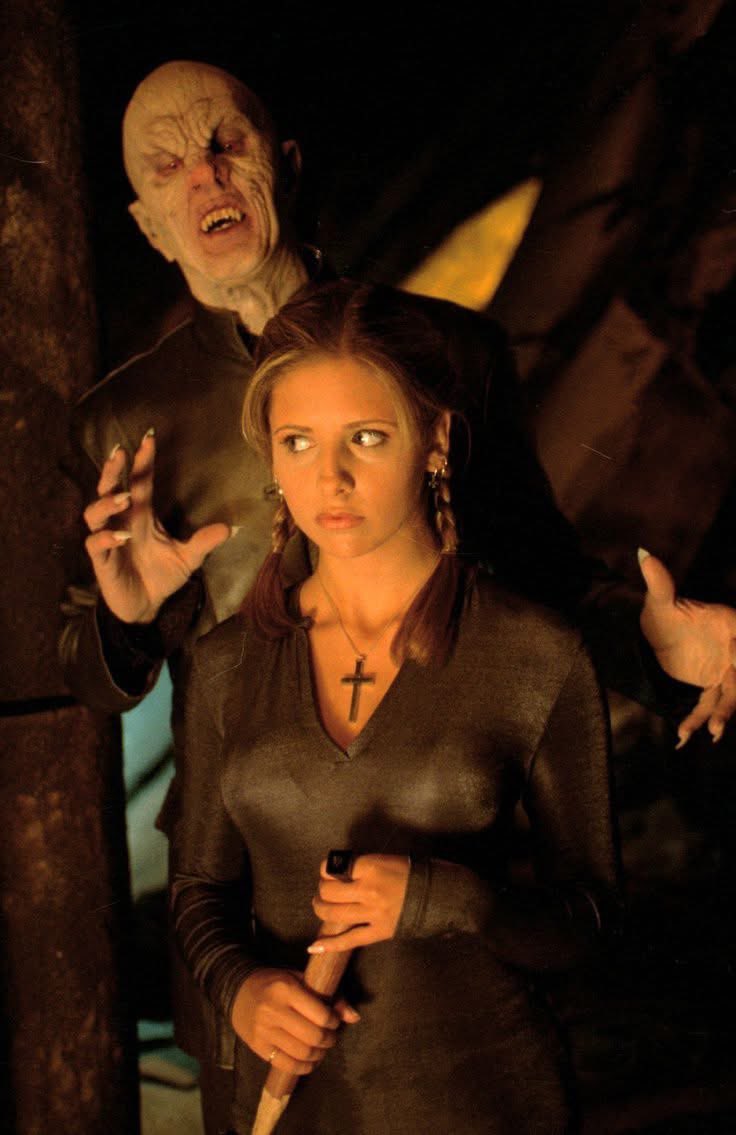 MedinaKrluch's tweet photo. Mentally, I’m here…✨🩸🏹 #youhavefruitpunchmouth #buffy https://t.co/V34KcGAnAI