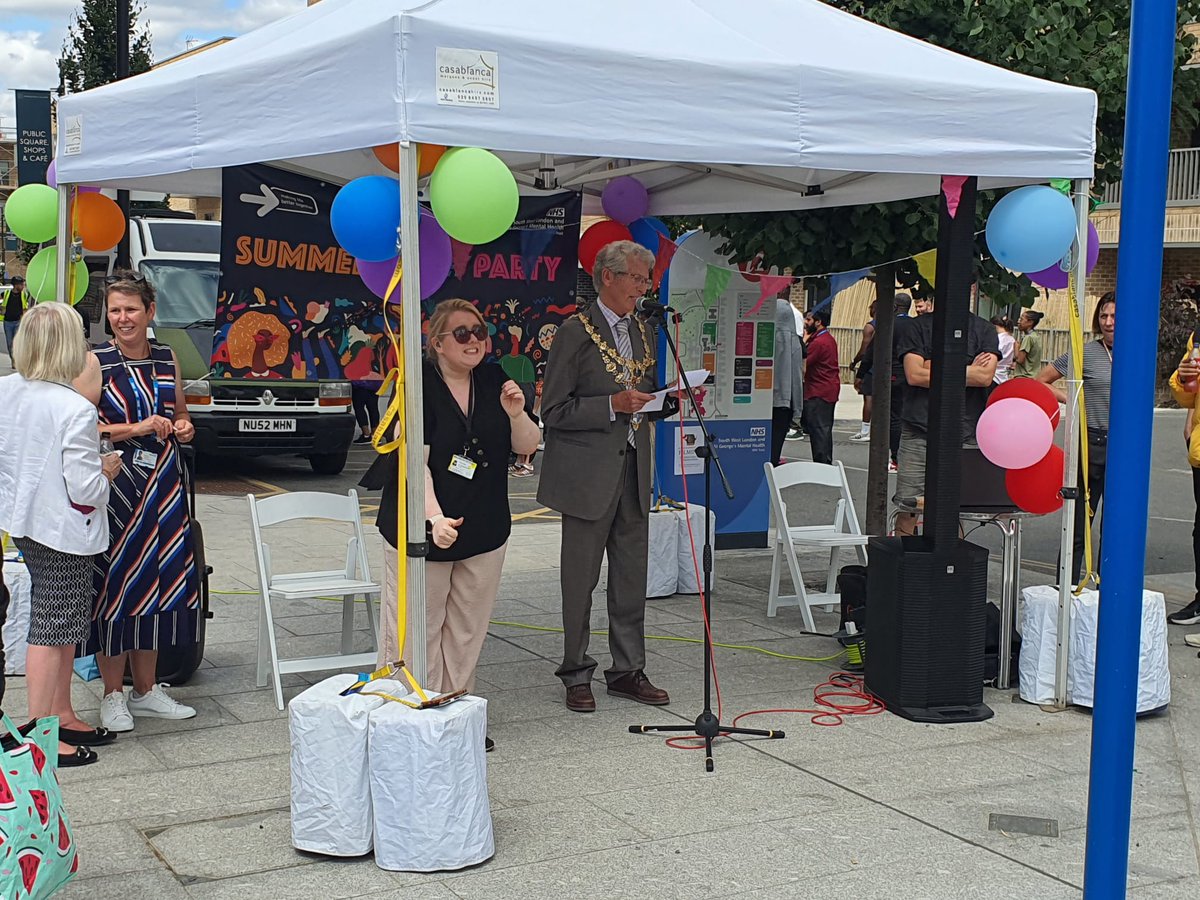 WandsworthMayor's tweet image. Enjoyed the official opening of Springfield Park with a day of celebrations with the local community, patients, and hospital staff. The new houses, mental health facilities and shops around Chapel Square provide a focal point to bring people together.
Congratulations @SWLSTG