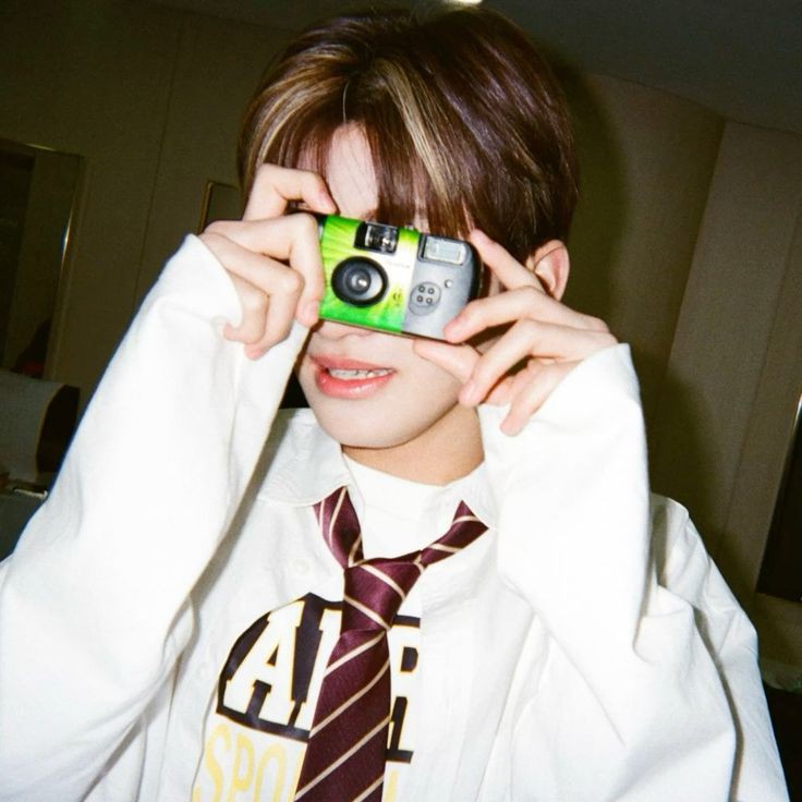 awra²⁷ tweet media