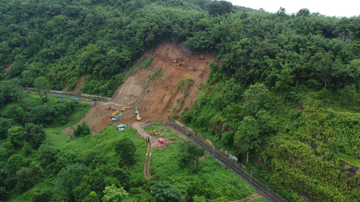 RailNf's tweet photo. N.F. Railway is making full effort towards the early restoration of the affected area between Mupa and Dihakho stations in the Lumding division. Heavy machineries like  excavators, JCBs and dumpers have been deployed to accelerate the restoration work. https://t.co/1AyIYKhQHN