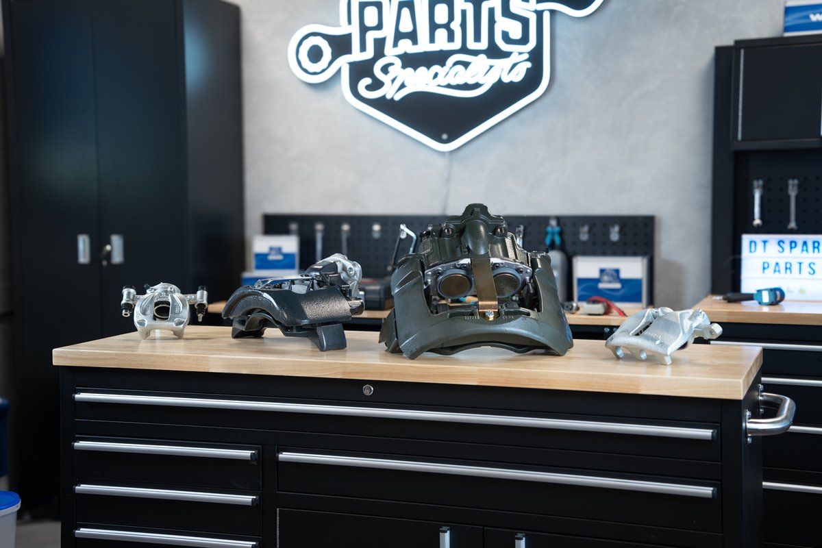 dieseltechnic's tweet image. 🛠️ PS Tips: Seguridad y precisión con pinzas de freno @DTSpareParts 🔧

&amp;gt;250 referencias, kits completos y soluciones para marcas como DA, MAN, Iveco, Renault, Scania, Volvo...

✅ Repara con calidad y garantía
📽️ Mira el vídeo 👉 youtu.be/DCFycQC1b7g

#SafetyFirst #TruckParts