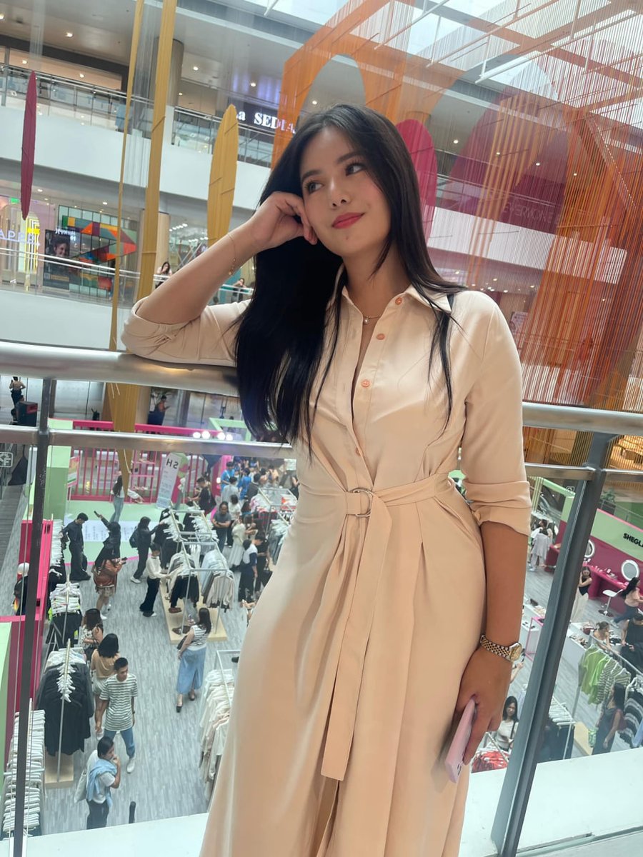 Senyum, itu menular🙈