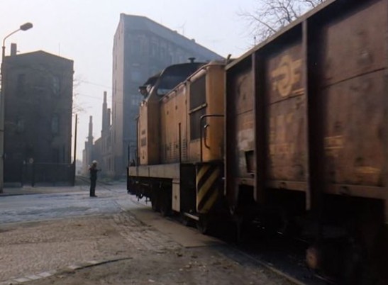 1988, Leipzig-Plagwitz

In den Morgenstunden ging es emsig zu bei den diversen Gleisanschlüssen rund um die Karl-Heine-Str.
