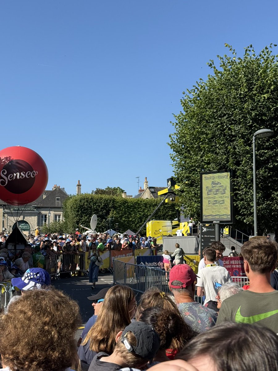 Another day out 💛🇫🇷 #TDF2025