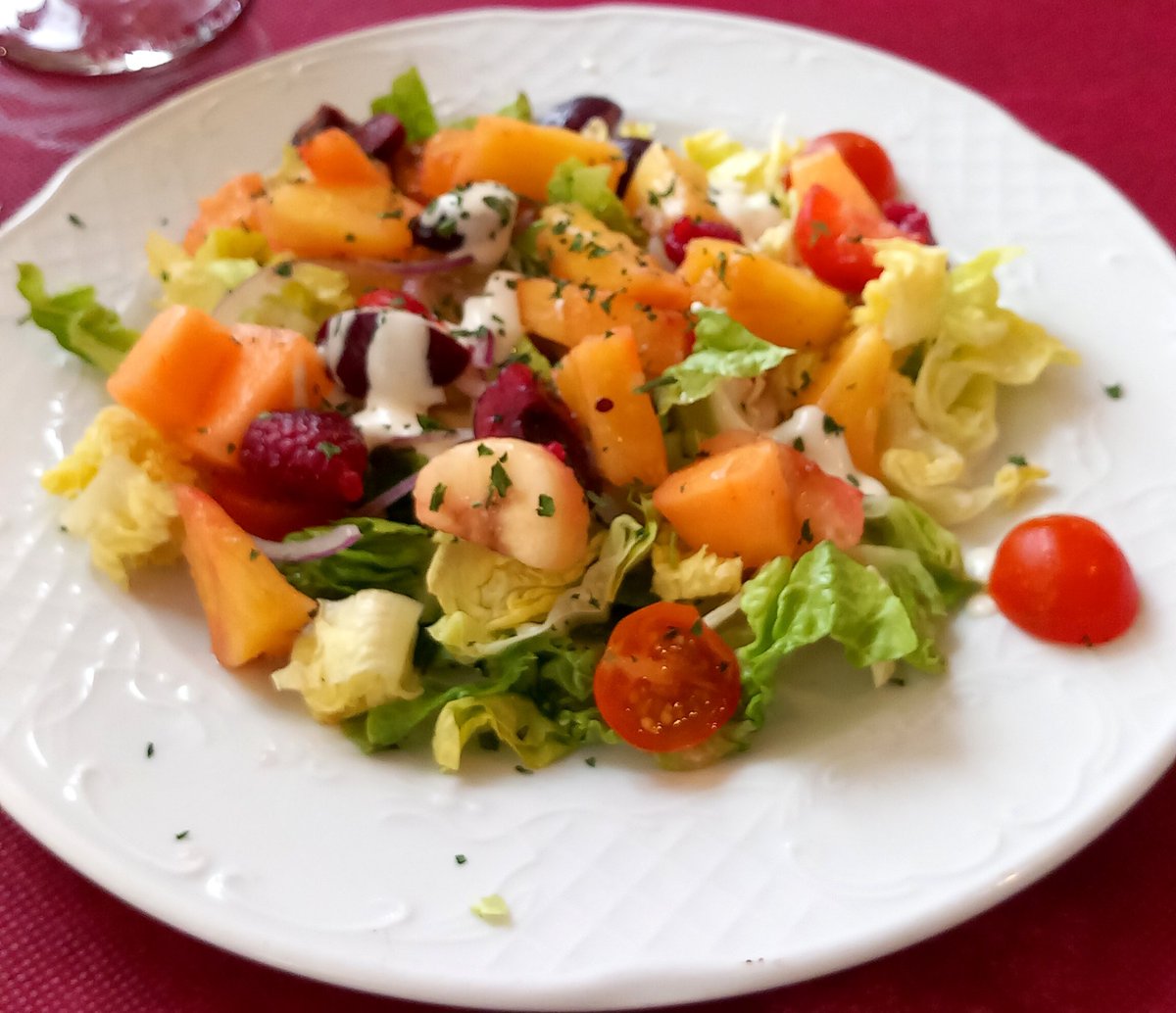 <a href="/DailyPicTheme2/">Daily Picture Theme</a> Yesterday's lunch a #modest salad, but yummy 😋