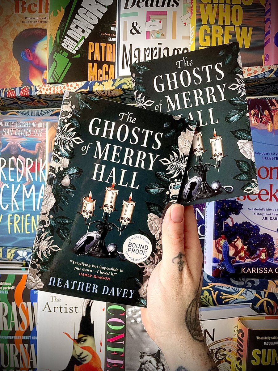 DMan1504's tweet image. 🕯️ This is hauntingly beautiful! 💀 
🖤 A huge thank you those lovely people at @TitanBooks for this stunning proof of #TheGhostsofMerryHall by @HethDavey which sounds fabulously spooky! And what a striking cover!! 
Publishing September! 🖤
#gifted #bookmail