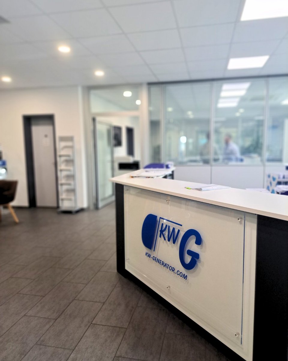 LinzElectric's tweet image. 🇩🇪 Visit to KW-Generator’s facilities in Germany: production quality, attention to detail, and employee well-being at the core. Proud to share values that strengthen our group and drive us toward a solid, innovative future.
#KWGenerator #LinzElectric