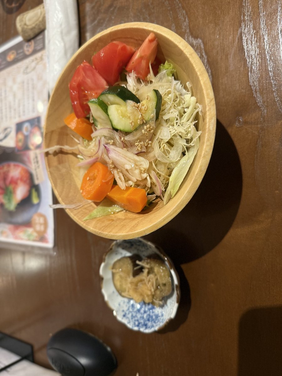 MeSC_x's tweet image. MANIWAeスポーツクラブアンバサダーのルオンです!今日はご飯屋さんの紹介です!ここは真庭あぐりガーデンさんです!ここはメニューを頼むとサラダが取り放題で野菜も新鮮で僕はハンバーグを食べました!全部美味しかった!これからはゲームはもちろん真庭の色々な場所も紹介して行きます!
#真庭