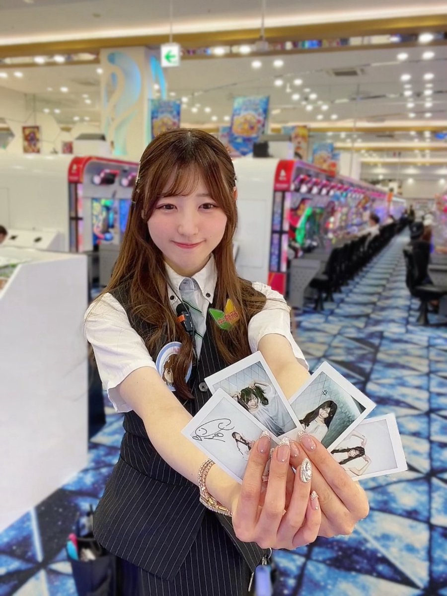 7月14日は「ひまわりの日」🌻
ということで、
チェキ、プレゼント企画準備中・・・🎁

当選者数はこの投稿の
「リポスト数」で決まるよ！

・200リポスト→10名
・500リポスト→20名
・1000リポスト→✨60名✨

たくさん広めてチェキ当ててね📸

※応募方法は7/14に発表