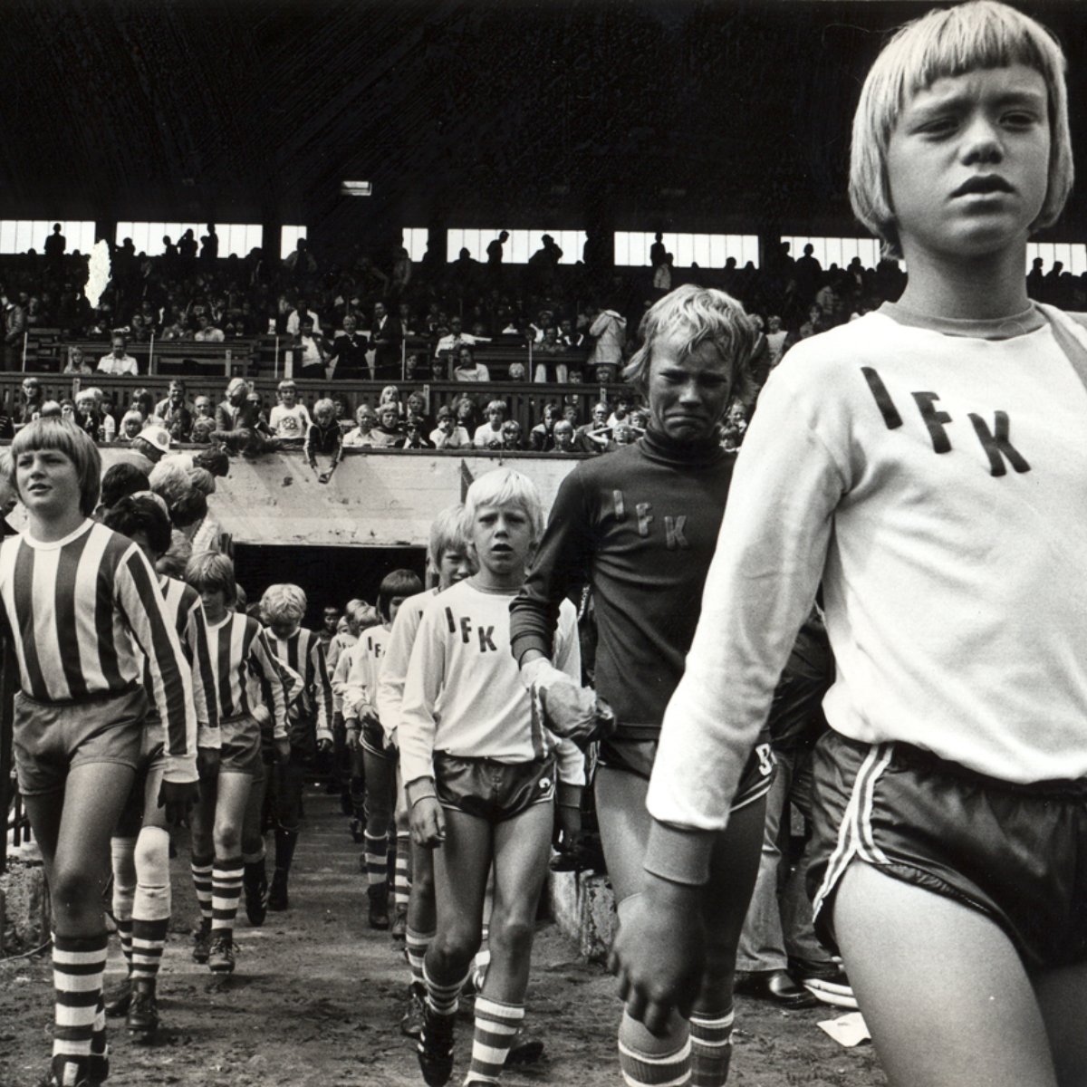 Gothia_Cup's tweet photo. 📖⚽ From the first kick to 50 years of amazing football – the Gothia Cup story is now a book!
Tell us your favourite Gothia Cup memory with #GothiaCupStories – and you might win a signed book! ✨
#GothiaCup #GothiaCup2025 #GothiaCupStories #50yearsof https://t.co/mEbhzaFmVl