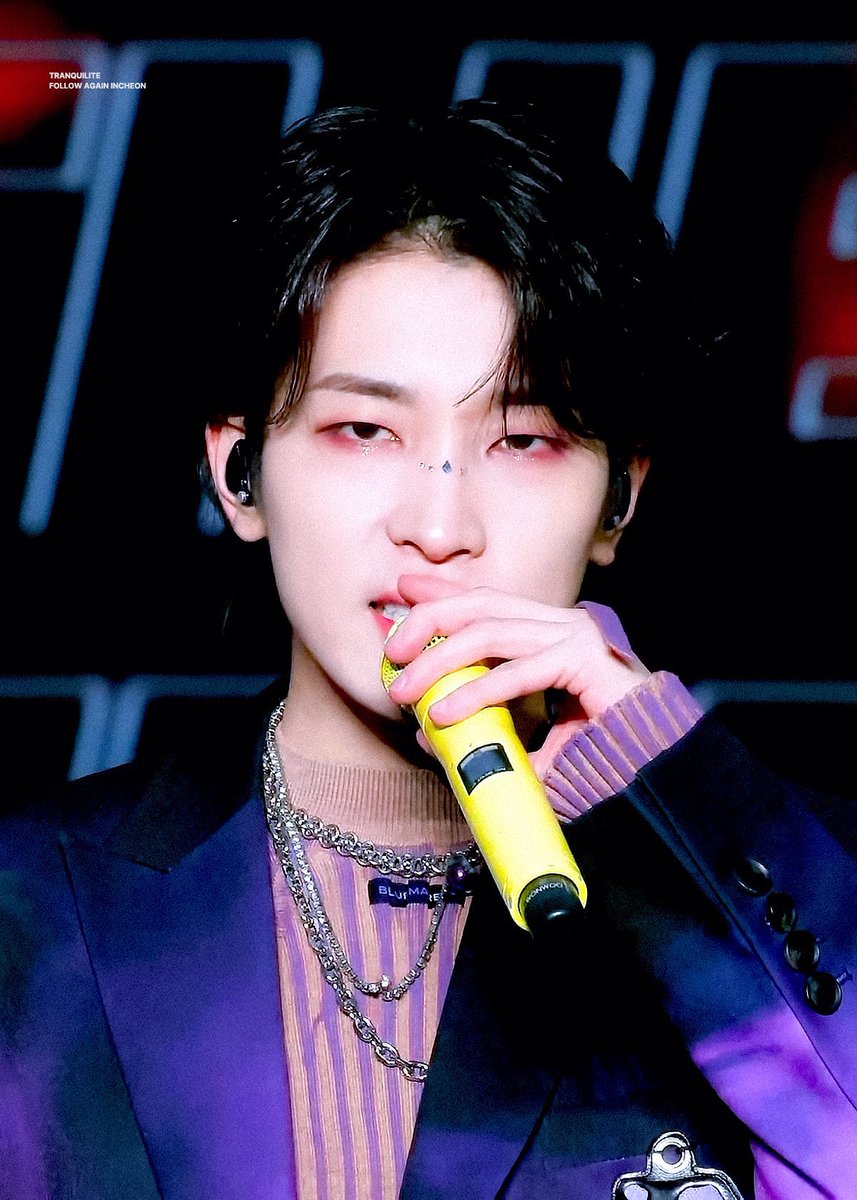 우나 tweet media