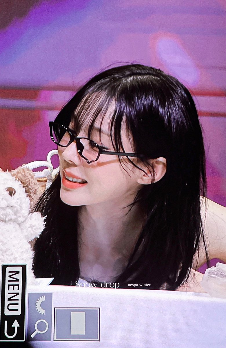 snowdrop_010101's tweet photo. 250710 Preview
🤓
#WINTER #윈터
#aespa #에스파 https://t.co/qFZWtNn4Fr