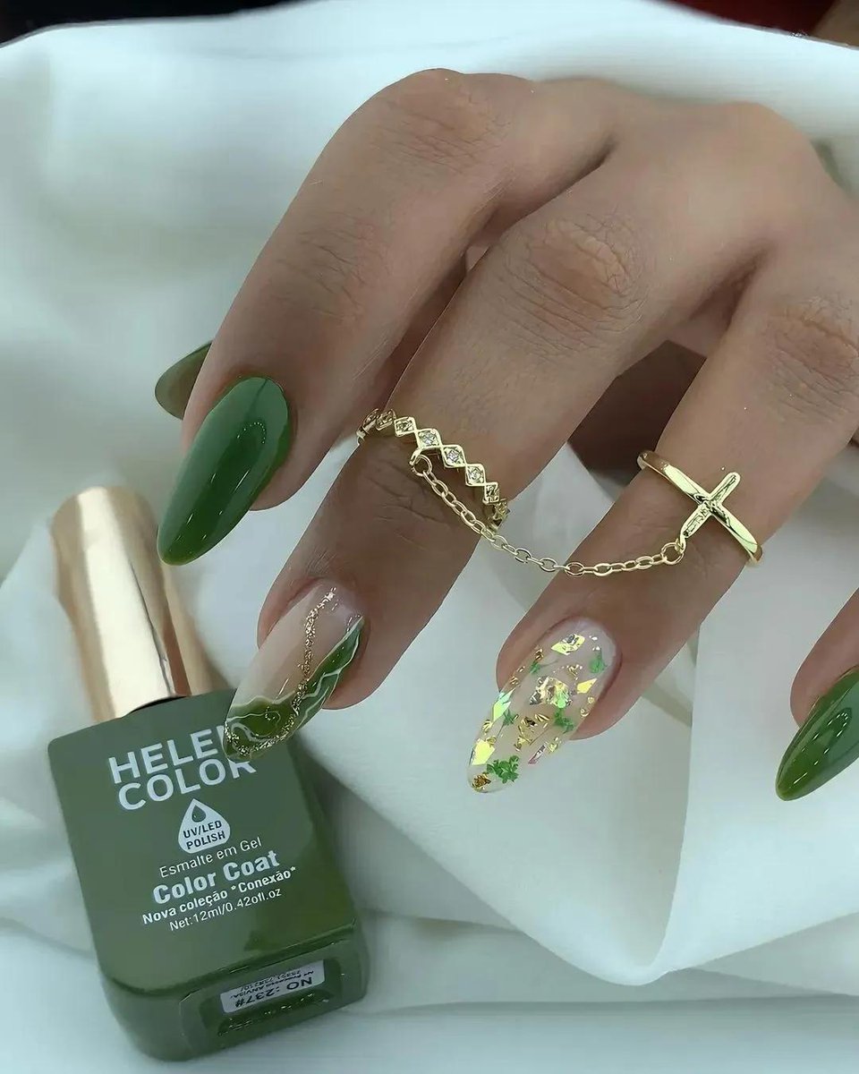 IamFloraa's tweet photo. Unhas pra você se inspirar e mandar pra sua manicure.
A thread ✨️ https://t.co/7X9OAzPqth