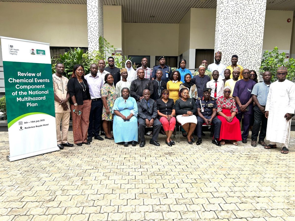 Strengthening chemical emergency preparedness: <a href="/UKHSA/">UK Health Security Agency</a>, <a href="/NCDCgov/">NCDC</a> and stakeholders are collaboratively reviewing the co-developed Chemical Chapter for Nigeria's National Multihazard Plan for rapid detection, assessment and management of chemical threats.
🇬🇧⚕️🇳🇬
<a href="/Fmohnigeria/">Federal Ministry of Health, NIGERIA</a>