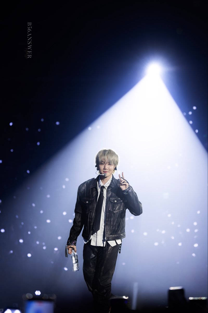 b56answer's tweet image. BAEKHYUN SOLO DEBUT 6TH ANNIVERSARY🖤

#백현 #BAEKHYUN 
#백현_솔로데뷔_6주년
#큥_솔로데뷔_6주년

@B_hundred_Hyun