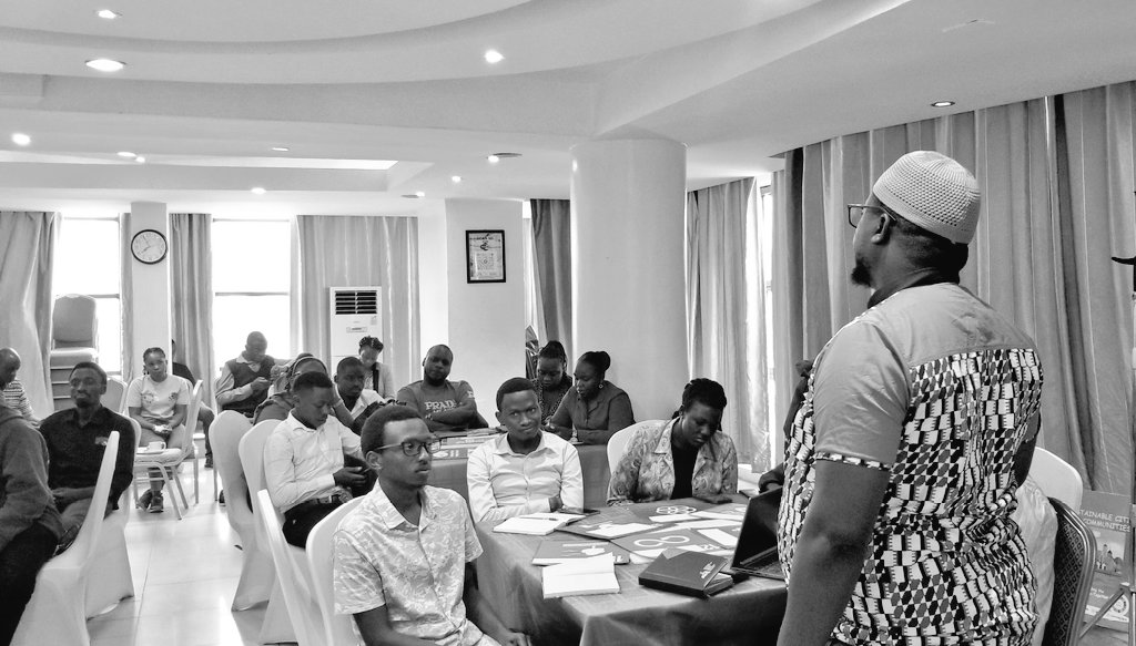 Asa (아사) (@asalugada) on Twitter photo Mr <a href="/ashrafkakaire1/">Chief Ashraf Kakaire.</a> spotlights how Youth can translate #SDGs into Uganda's National Development Plan IV, from ending poverty to building strong institutions. Because the Youth are the bridge connecting global goals to local progress. #YouthInAction #SDGs workshop with <a href="/UNAUGANDA/">UNA UGANDA</a> Mr <a href="/ashrafkakaire1/">Chief Ashraf Kakaire.</a> spotlights how Youth can translate #SDGs into Uganda's National Development Plan IV, from ending poverty to building strong institutions. Because the Youth are the bridge connecting global goals to local progress. #YouthInAction #SDGs workshop with <a href="/UNAUGANDA/">UNA UGANDA</a>