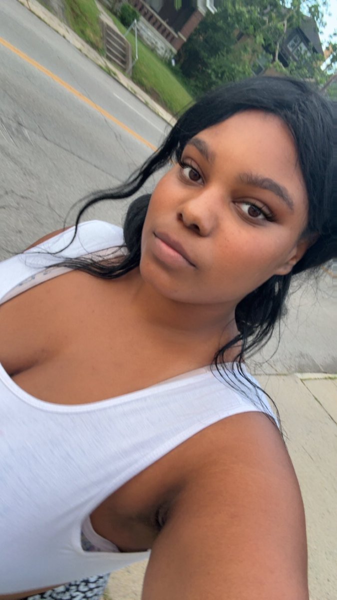 lustyoceans's tweet photo. We’re all my paypigs at?!  #Findom #Paypig #SpoilMe #MoneySlave #CashMeUp #TributeOnly #FinancialDomination #SendTribute #GoddessLifestyle #PayToPlay https://t.co/IdrUE1nOhl