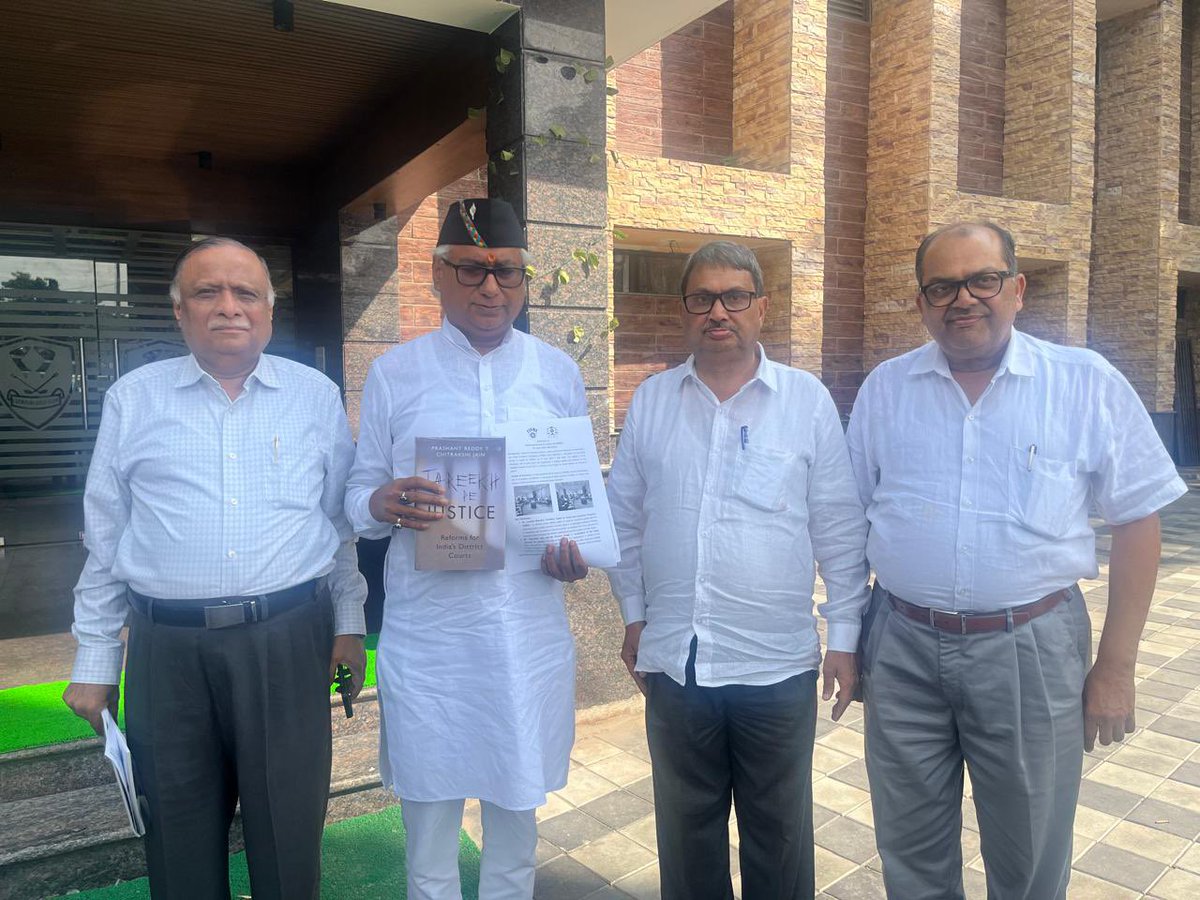 FISME (@fisme) on Twitter photo .<a href="/FISME/">FISME</a> delegation meets <a href="/DrNeerajBora/">Dr Neeraj Bora</a> MLA, UP in Lucknow & discussed ways to improve business environment for #MSMEs in the state in collaboration with #FriendsOfMSMEsInParliament <a href="/myogiadityanath/">Yogi Adityanath</a> <a href="/UPGovt/">Government of UP</a> <a href="/iShankarLalwani/">Shankar Lalwani - #IndoreAhead</a> @ExMPMeerut <a href="/DineshSinghal55/">Dinesh Singhal</a> #NeerajKedia .<a href="/FISME/">FISME</a> delegation meets <a href="/DrNeerajBora/">Dr Neeraj Bora</a> MLA, UP in Lucknow & discussed ways to improve business environment for #MSMEs in the state in collaboration with #FriendsOfMSMEsInParliament <a href="/myogiadityanath/">Yogi Adityanath</a> <a href="/UPGovt/">Government of UP</a> <a href="/iShankarLalwani/">Shankar Lalwani - #IndoreAhead</a> @ExMPMeerut <a href="/DineshSinghal55/">Dinesh Singhal</a> #NeerajKedia
