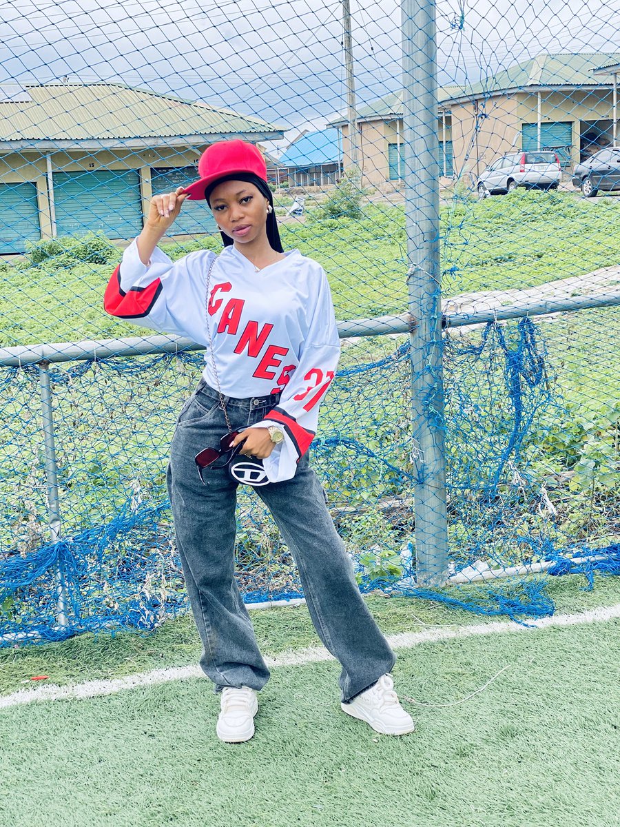 Ewatomih01's tweet image. This jersey ain’t regular… it’s FYB certified 😤

Day 4: #jerseyday