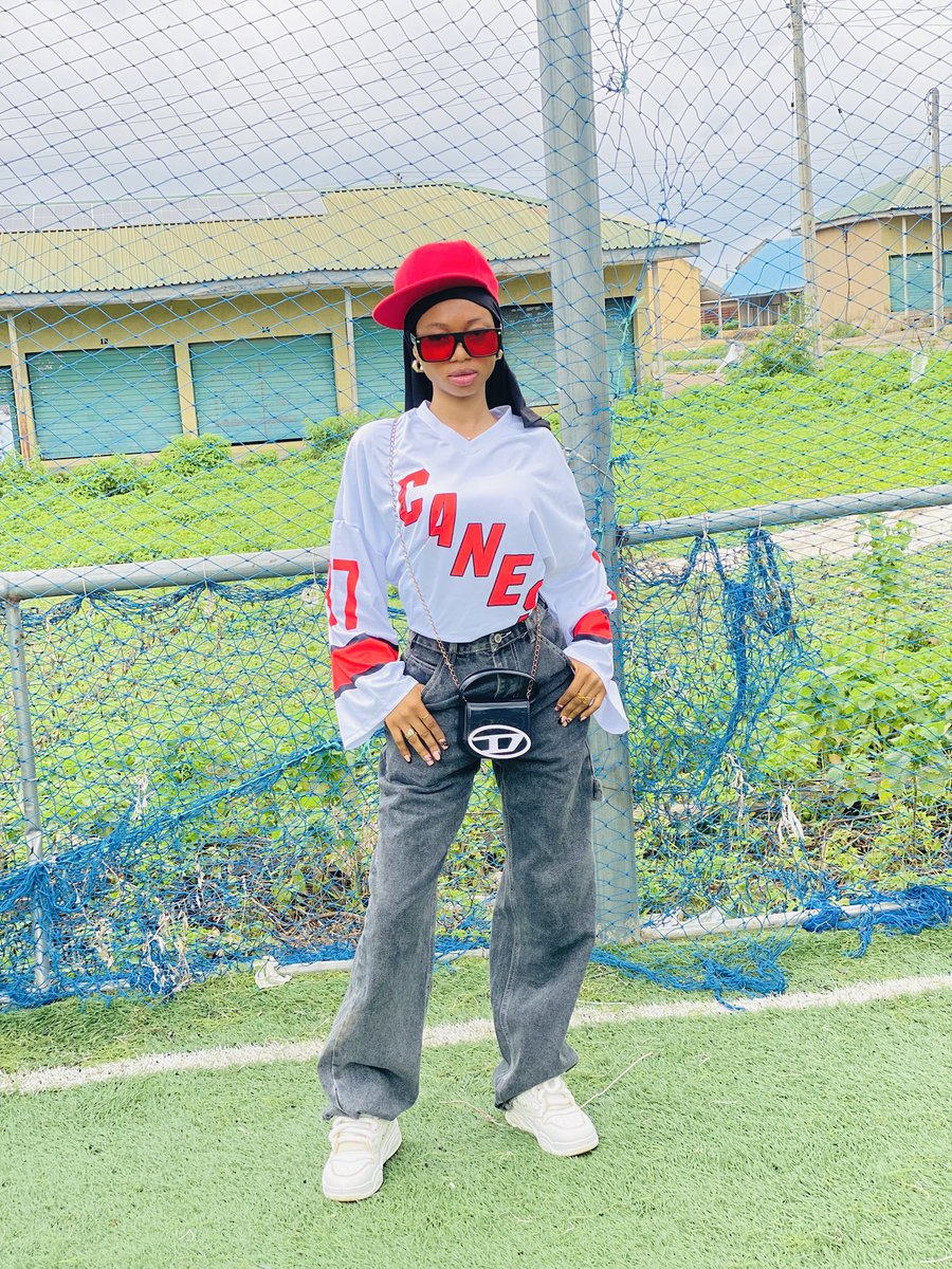 Ewatomih01's tweet image. This jersey ain’t regular… it’s FYB certified 😤

Day 4: #jerseyday