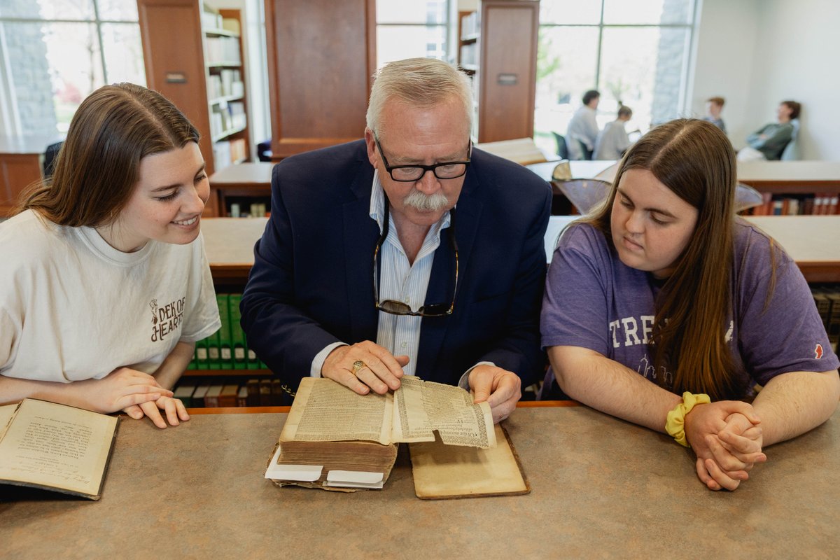 Trevecca's tweet image. Dr. Steve Hoskins' acquisition of two rare Bibles is allowing Trevecca religion students to get up close and personal with history and scripture in a whole new way.
Click the link below to read more about this incredible opportunity!
ow.ly/xp7S50WkHEZ
#Trevecca