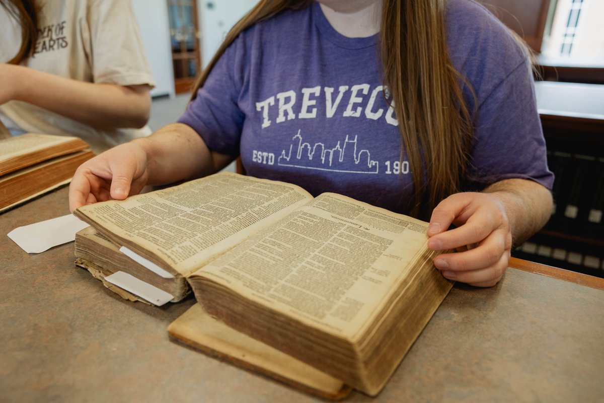 Trevecca's tweet image. Dr. Steve Hoskins' acquisition of two rare Bibles is allowing Trevecca religion students to get up close and personal with history and scripture in a whole new way.
Click the link below to read more about this incredible opportunity!
ow.ly/xp7S50WkHEZ
#Trevecca