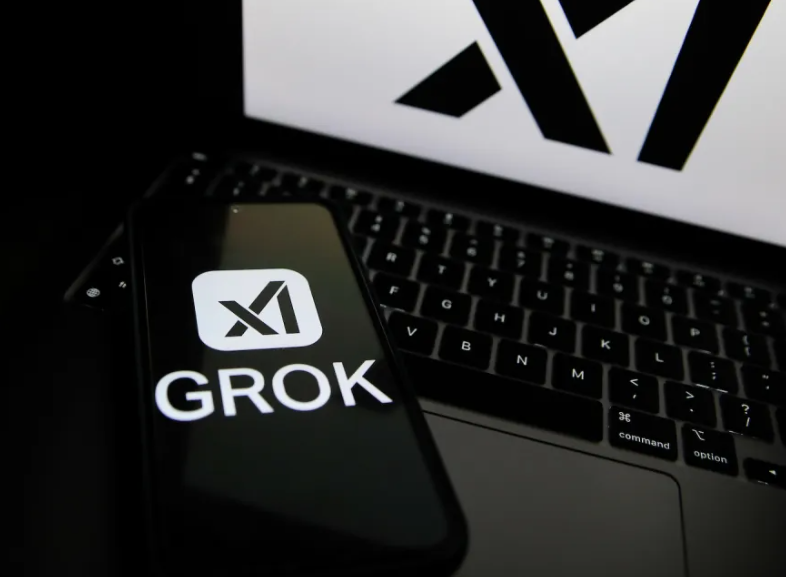 #Tecnologia Grok 4 es el nuevo modelo de insignia de xAI <a href="/SandraPetrucci2/">Sandra Petrucci 🎙💜</a> laprovincianews.com.ar/grok-4-es-el-n…