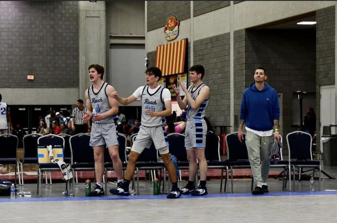 Reach2026's tweet image. Happy 18th Birthday to our longest tenured member of the group @AlexJamison30 #beLEGENDARY