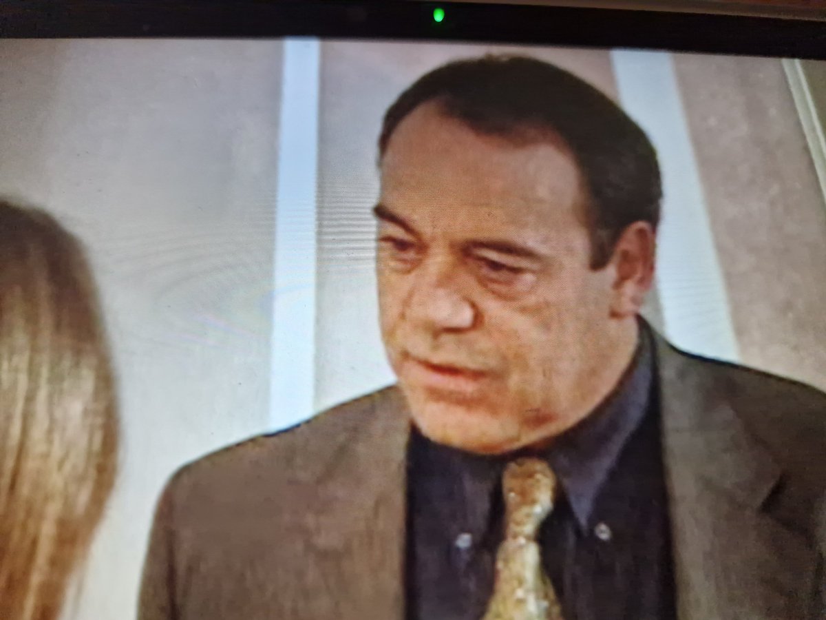 Tito Valverde en su época del comisario se me ha un aire a <a href="/AngelCodonRamos/">Ángel Codón Ramos</a> Veo un remake con juan de Pope y <a href="/pacofox/">Paco Fox</a> hacendado de su compañero