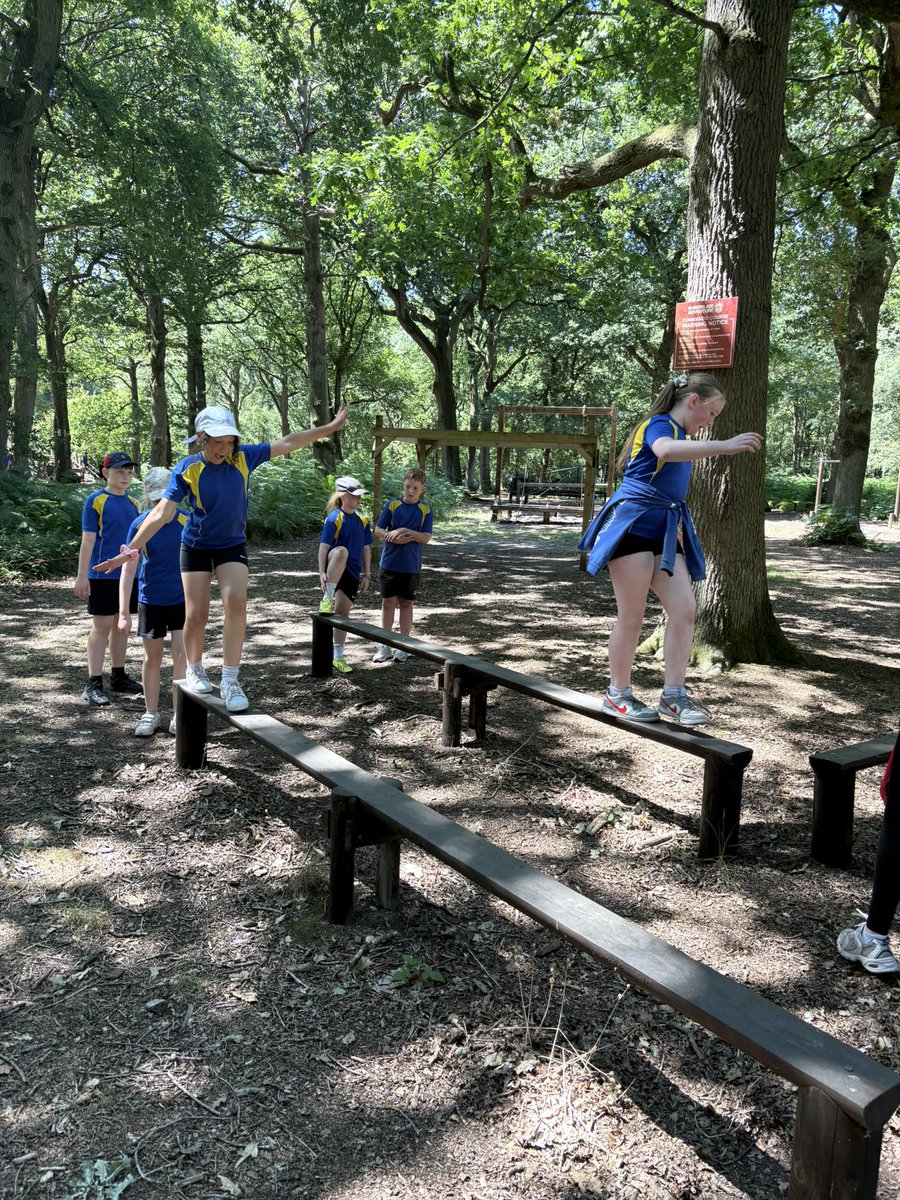 OurLadyoftheWayside tweet media