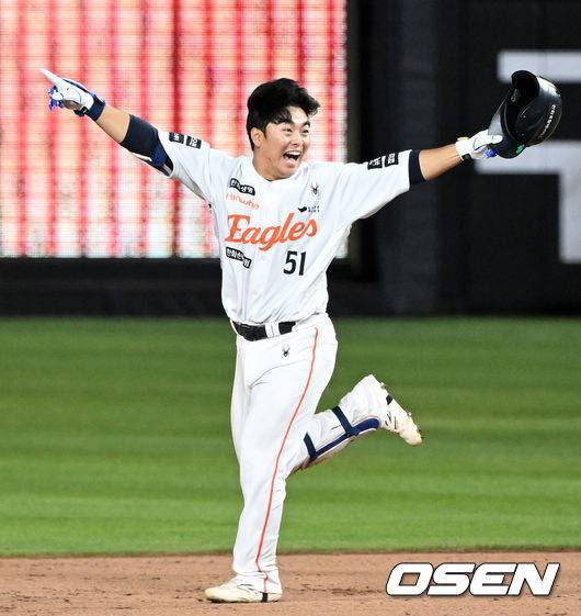 ໊ (@gototroubles) on Twitter photo 