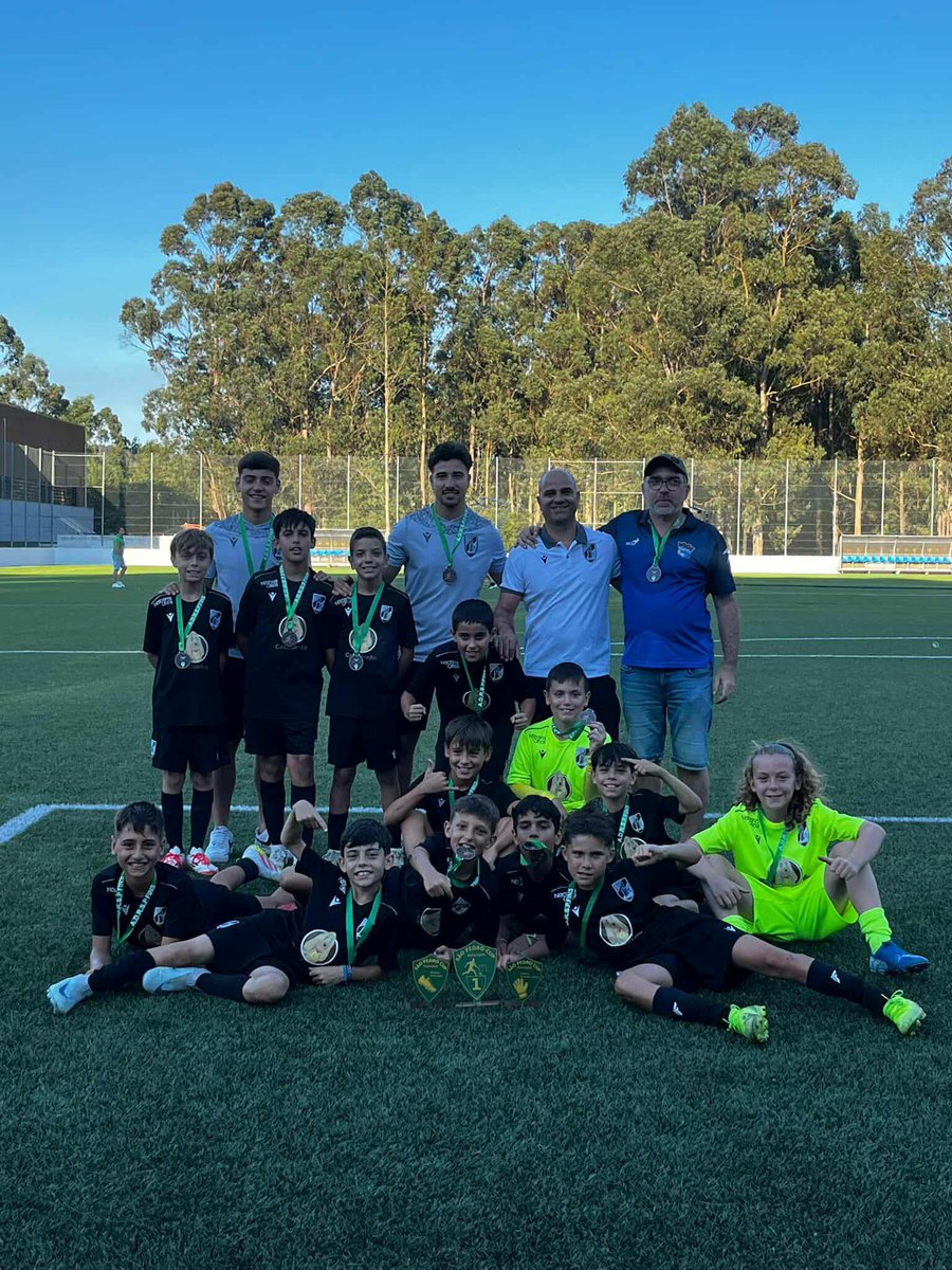 AVitoriaSempre's tweet image. 🏆 1 Lugar | Torneio S. Pedro Cup Maia
👉 Benjamins - EF Afonsinhos Aldão
⚫️⚪️ Parabéns Conquistadores
