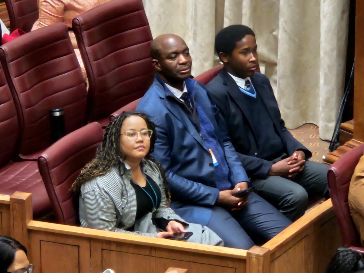 HubertMweli's tweet image. It’s been a busy week in Parliament and today @Siviwe_G will deliver the budget vote for the basic education sector. On Tuesday Minister addressed the NCOP and this afternoon at 4pm it’s the National Assembly. @DBE_SA