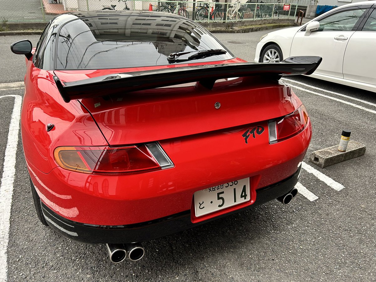 ゆる募
BOZZ SPEEDのリアウイングを売る予定です
純正色ではないけど黒に再塗装して3年ぐらい
小傷少しあります
あまり出回らない絶版品ですのでいかがでしょうか？
後期だとポン付けですが前期は分からないです
4万送料別だと嬉しいかな
なんやかんや割引ありかも