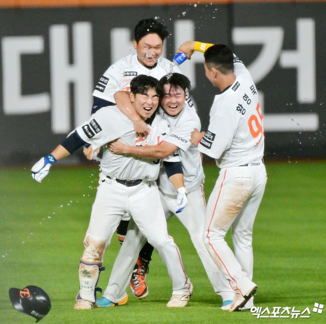 꾜꾜우!!!!!!!!!!!!!!!!!