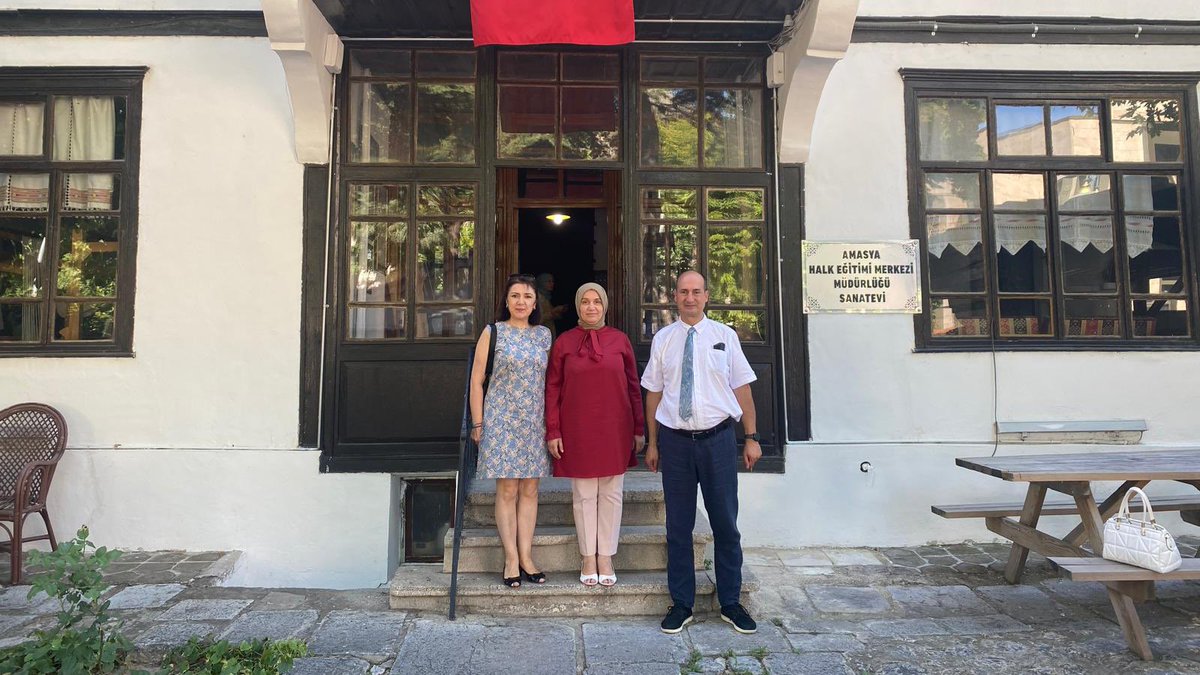 Genel Müdürlüğümüz izleme ve değerlendirme çalışmaları kapsamında Amasya, Tokat, Samsun illerimizdeki Olgunlaşma Enstitülerimize saha ziyaretleri gerçekleştirildi. 

Ziyarette “Olgunlaşma Enstitüleri İzleme ve Değerlendirme Raporu”nun sonuçları paylaşılırken enstitülerimizde