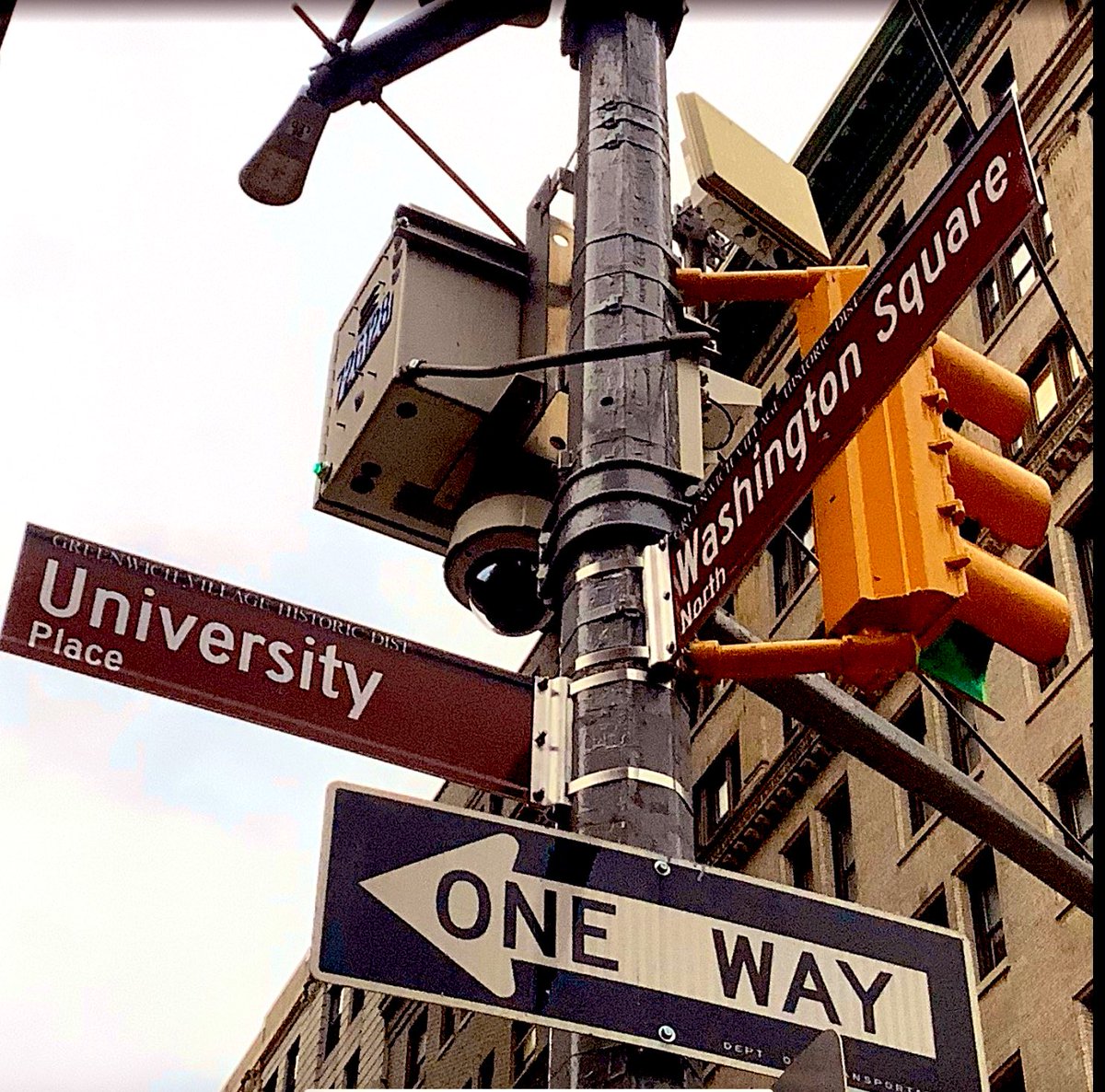 kucksuelwhan's tweet image. #Dodging filming at/near University Pl &amp;amp; Washington Square North 7/14/25 @olv @MadeinNY