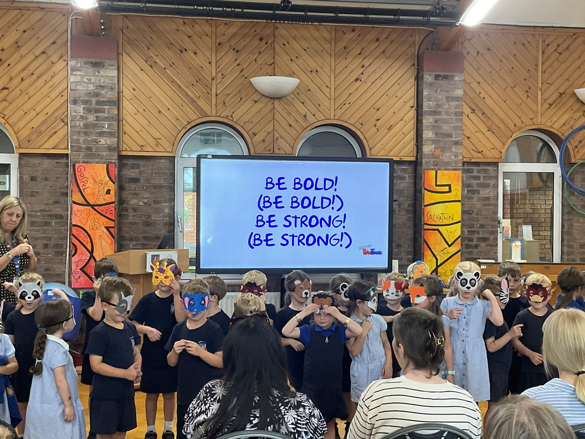 davenhamcofe's tweet image. EYFS were amazing at their first Family Service. They worked with Mrs Hyslop to retell the story of Noah’s Ark. #gathering #worshiptogether