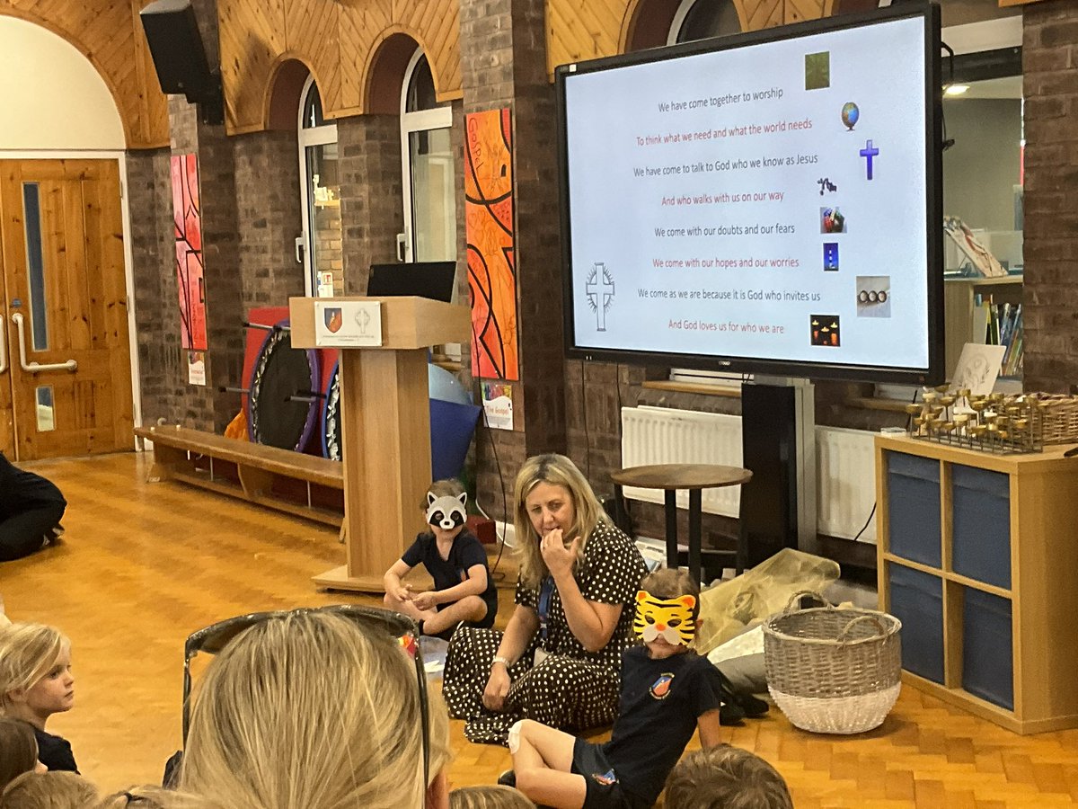 davenhamcofe's tweet image. EYFS were amazing at their first Family Service. They worked with Mrs Hyslop to retell the story of Noah’s Ark. #gathering #worshiptogether