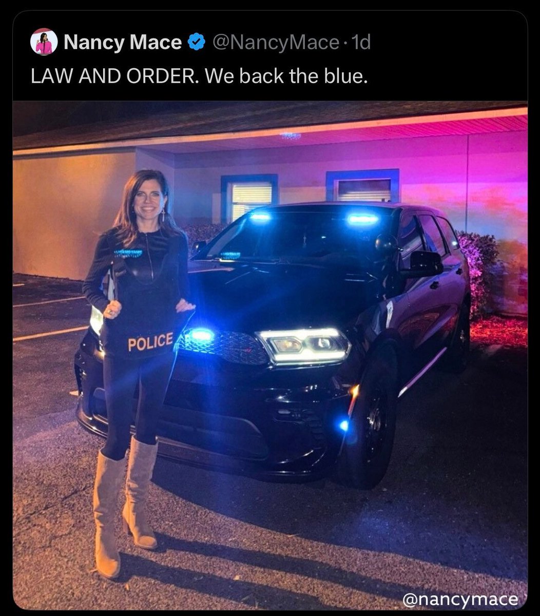 Republicunt ! 

50% Dumbass MAGA Cunt
50% Filler and Filter