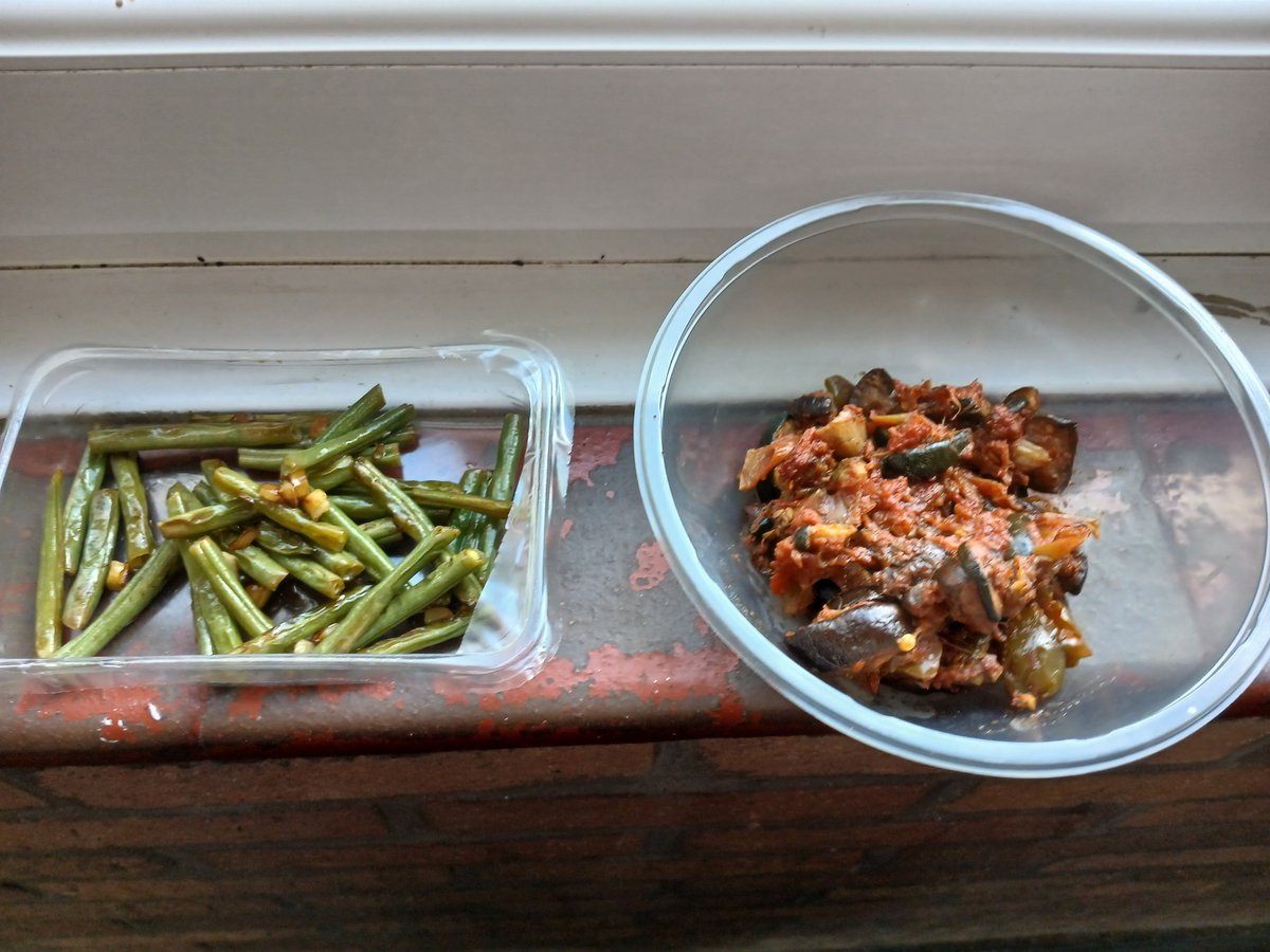I'm now using my veg for meals on wheels 
(neighbour came home from hospital)