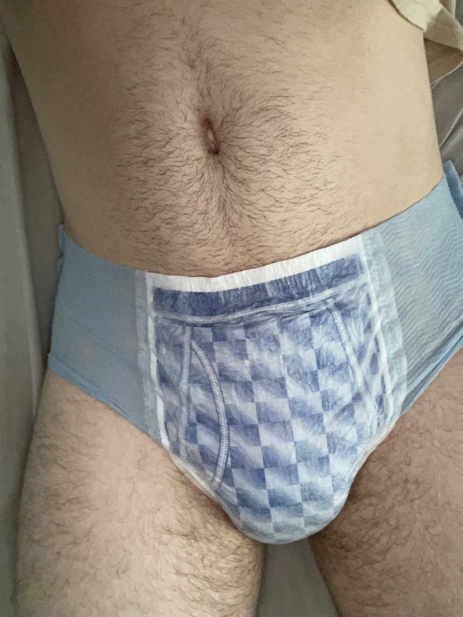Anyone want to see a vid of me going in the shower whit these on 😜