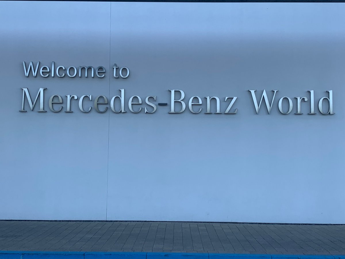 We’re live at Akixi’s Partner Day 2025, joined by partners from across Europe for a day of insight, collaboration, and connection.

Akixi is in control - keeping partners in the fast lane 🏎️🏁