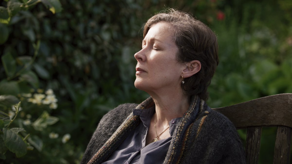 YoungDemNetwork's tweet image. 'Quicksand' is a new short film which aims to raise awareness of #dementia and the experiences of the family carer.
It follows the story of Cecilia, who has become a carer for her husband Albert, who is living with young onset Alzheimer’s disease. 🎞️
Watch the trailer here:…